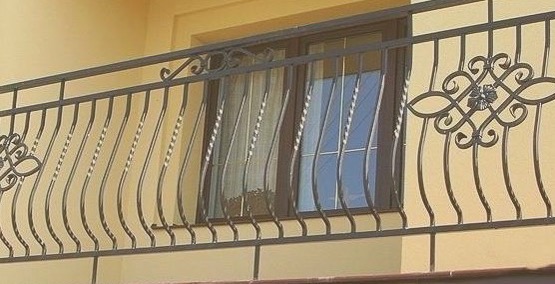 Balustrada balkonowa kuta
